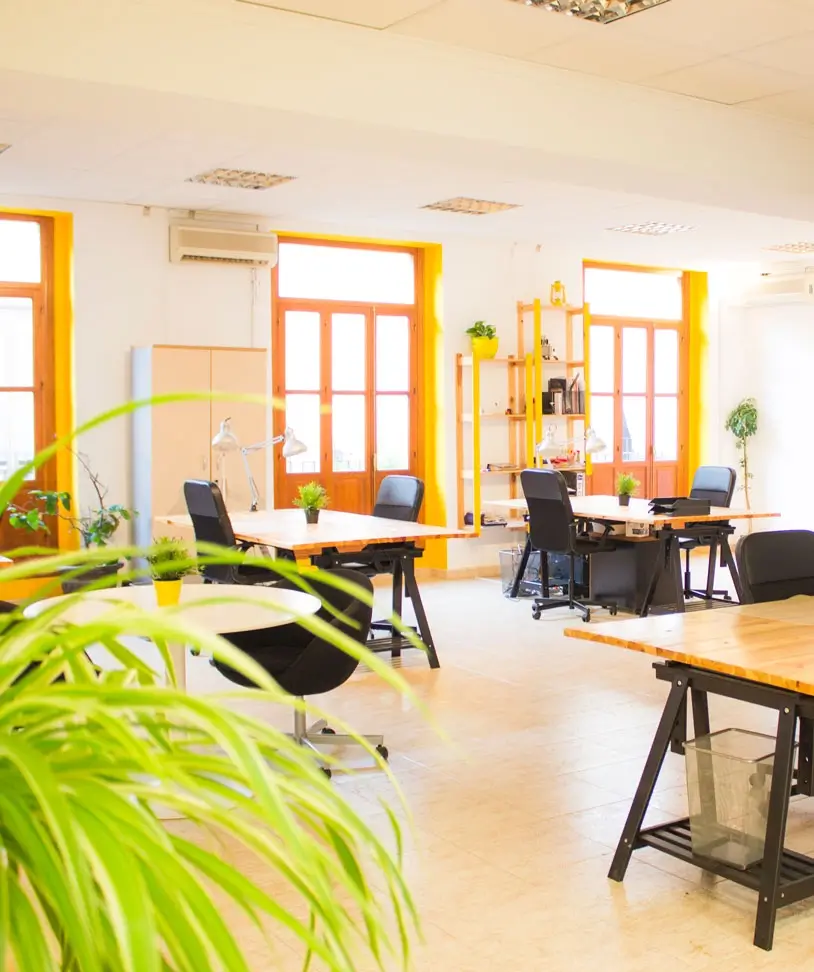 874X972-garage-coworking-valencia-centro-2 Espacio diáfano Coworking Internacional Rooftop Edificio Espacio Coworking Garage Coworking Vacaciones Autónomo Valencia Centro Espacio Coworking Central Valencia Barrio del Carmen