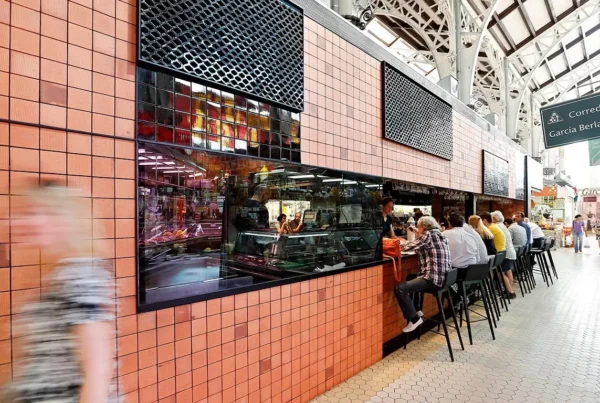 Almorzar Bar Gastronomía Garage Coworking Vacaciones Autónomo Valencia Centro Espacio Coworking