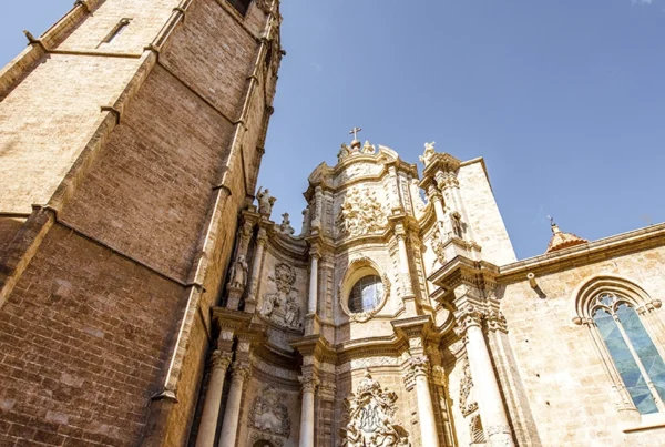 Catedral de Valencia Garage Coworking Barrio del Carmen